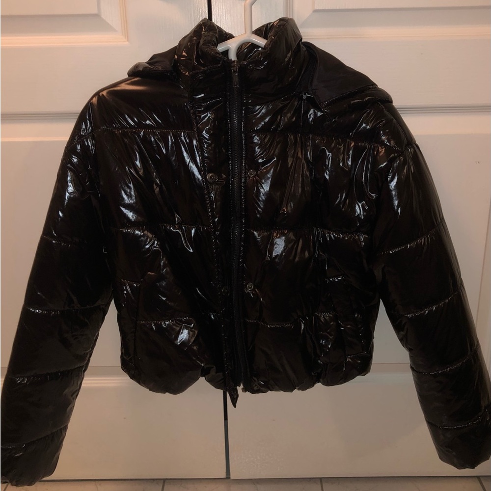 Boohoo Black High Shine Puffer/bubble Cropped Jacket - Removable Hood🖤